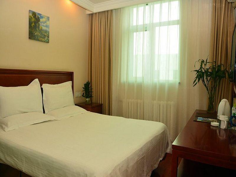 Greentree Inn Beijing Daxing Huangcun Qingyuan Road Metro Station Express Hotel エクステリア 写真