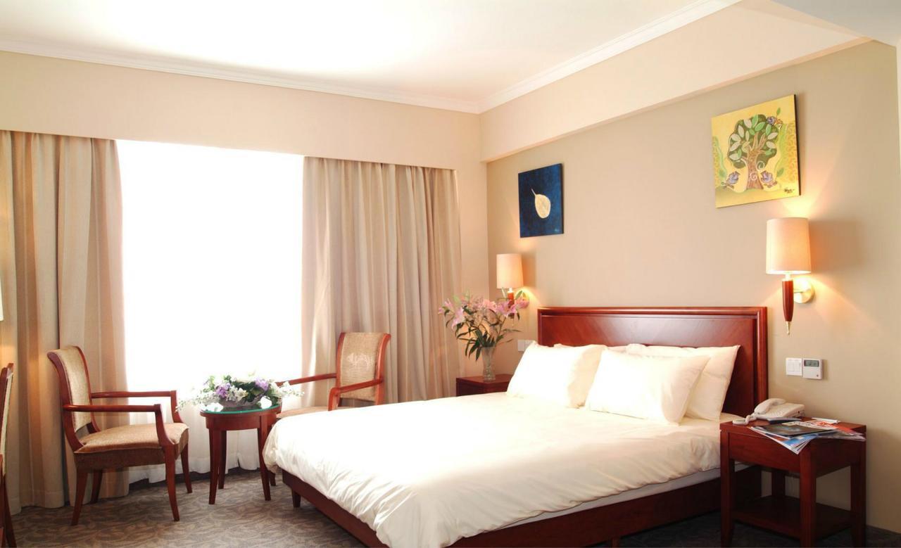 Greentree Inn Beijing Daxing Huangcun Qingyuan Road Metro Station Express Hotel エクステリア 写真