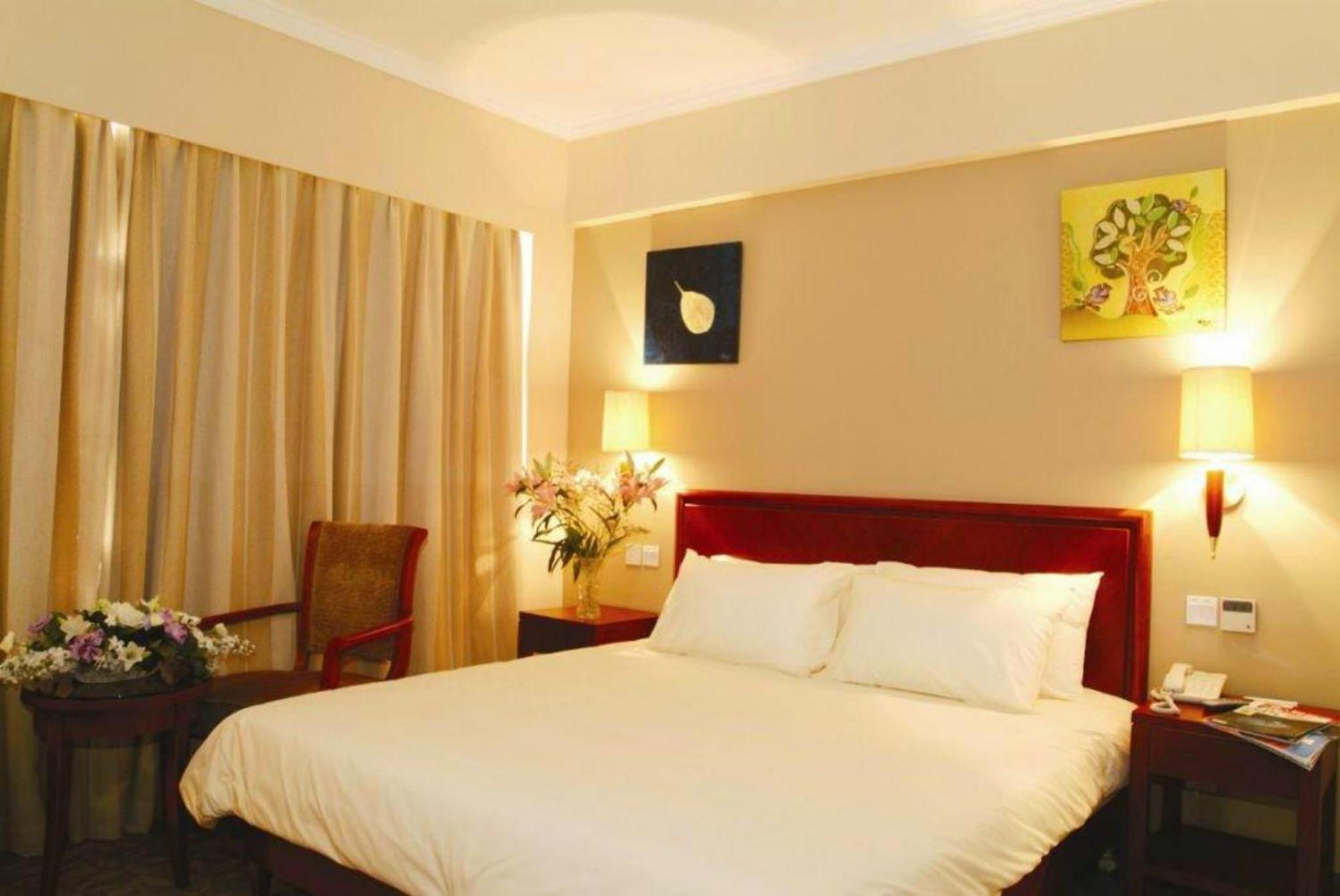 Greentree Inn Beijing Daxing Huangcun Qingyuan Road Metro Station Express Hotel エクステリア 写真